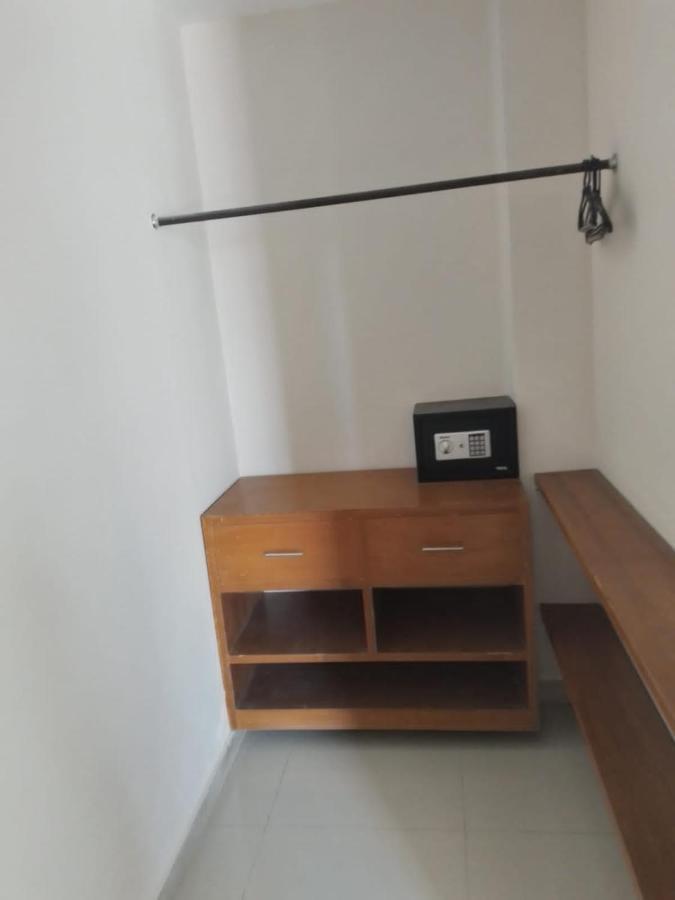 Marinos Place ليجيان المظهر الخارجي الصورة